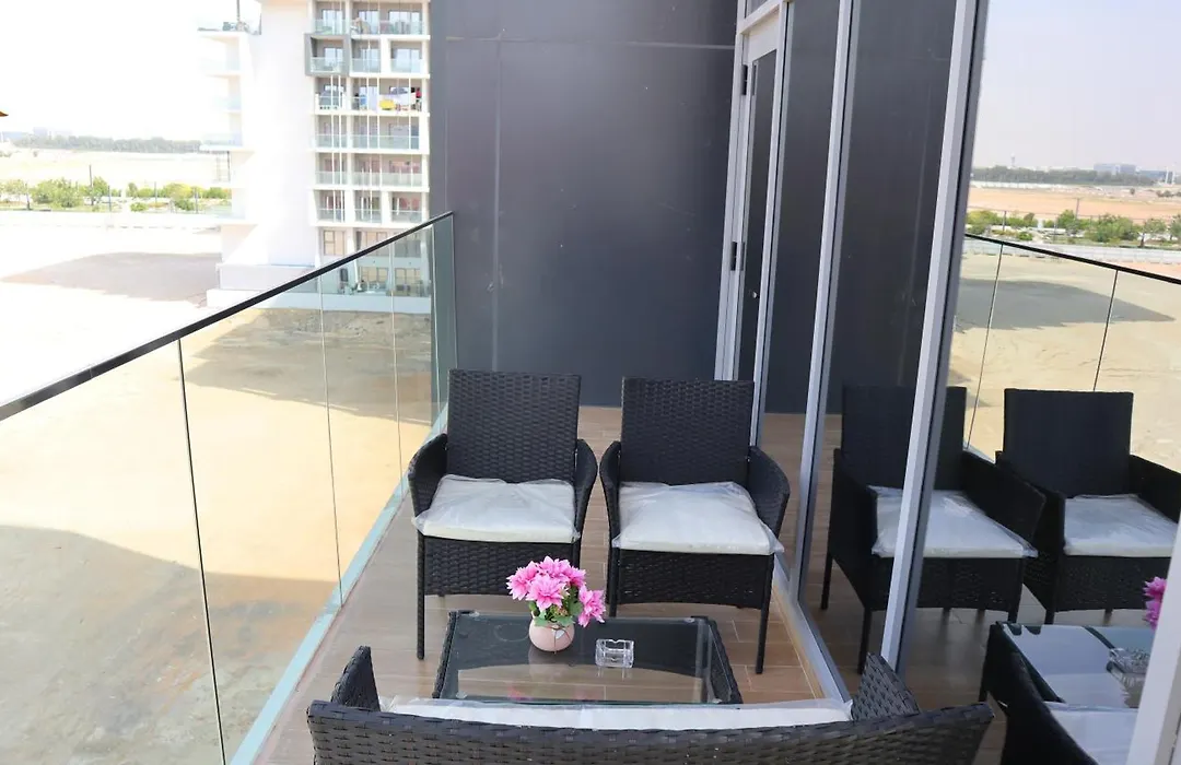 Masdar 2Br Haven - Chic Calm Urban Living-1