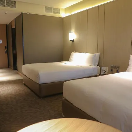 Abu Dhabi Airport Hotel T1 International Departures-2