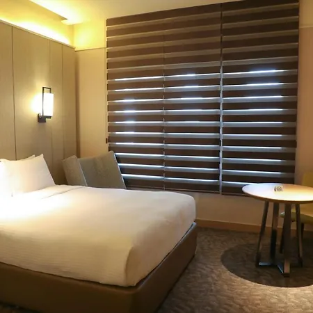 Abu Dhabi Airport Hotel T1 International Departures-3