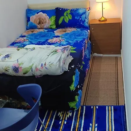 Comfydees Apartments-2