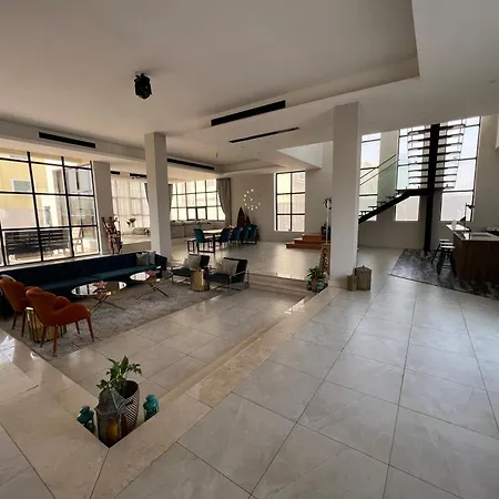 Casa Shakhbout-2
