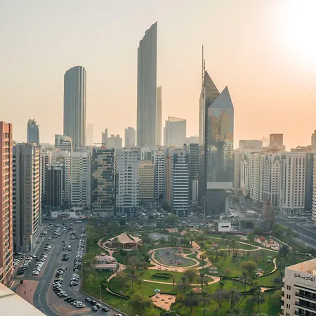 Golden Tulip Downtown Abu Dhabi-2