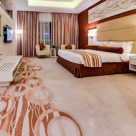Golden Tulip Downtown Abu Dhabi-2