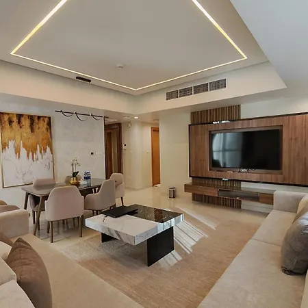 Royal Home-3
