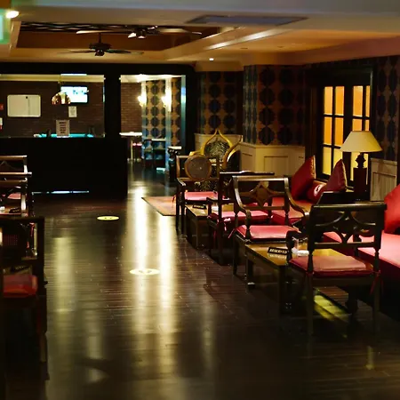 Novel Hotel City Center-3