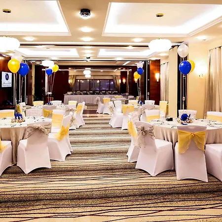 Grand Mercure Majlis Residences Abu Dhabi-3