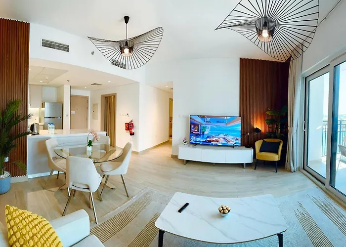 Guest Favorite! 2Br, 4Beds - Yas Island, In Front Of Sea World