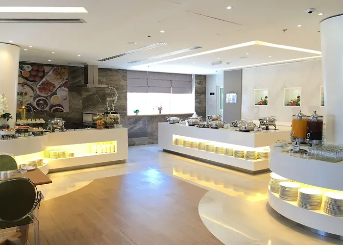 Готель Ramada Abu Dhabi Corniche, Об'єднані Арабські Емірати