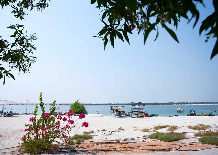 Yas Island Mayan 2 Junior 1 Bed Apartment With Private Beach Access By Central Stay