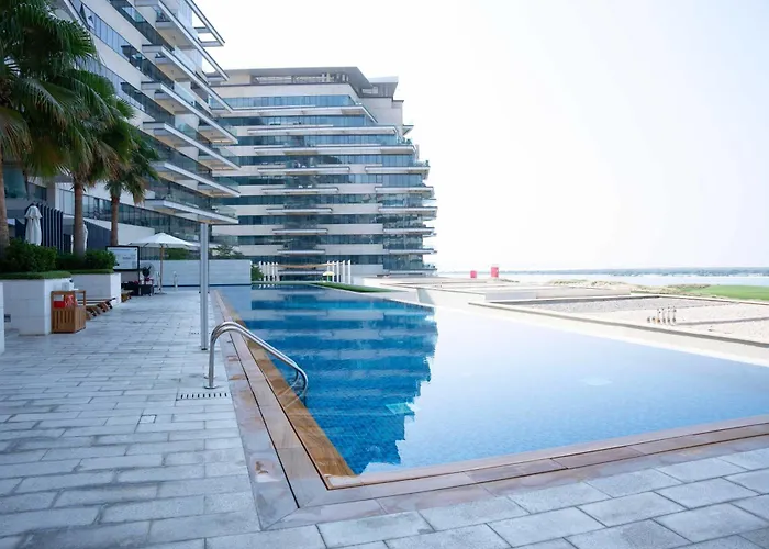 Yas Island Mayan 2 Junior 1 Bed With Private Beach Access By Central Stay