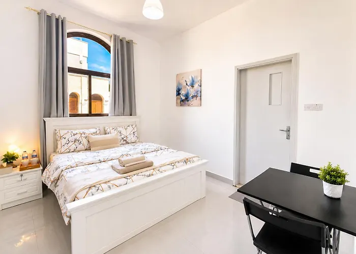 Flora Residence