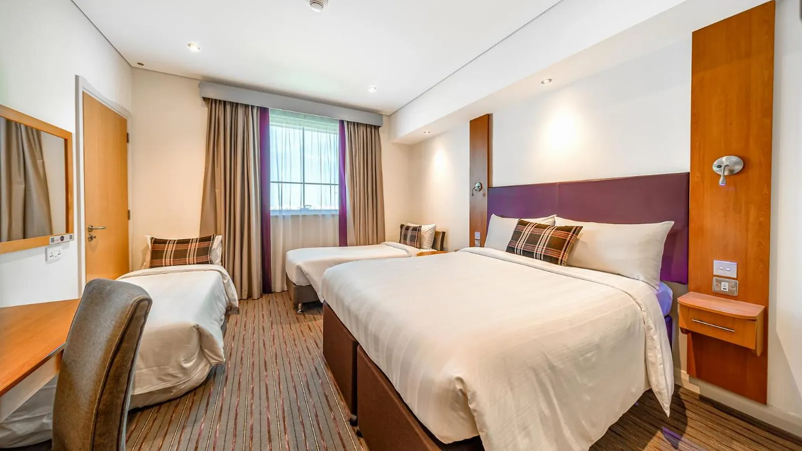 Hotel a Abu Dhabi — Abu Dhabi, Emirati Arabi Uniti
