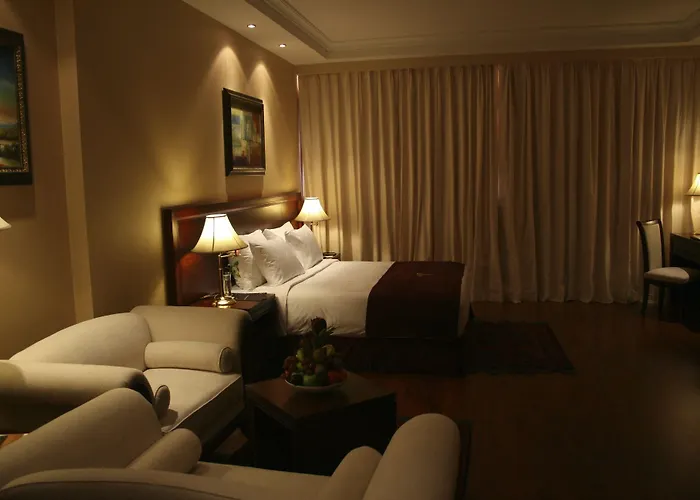 Trianon Royal Hotel